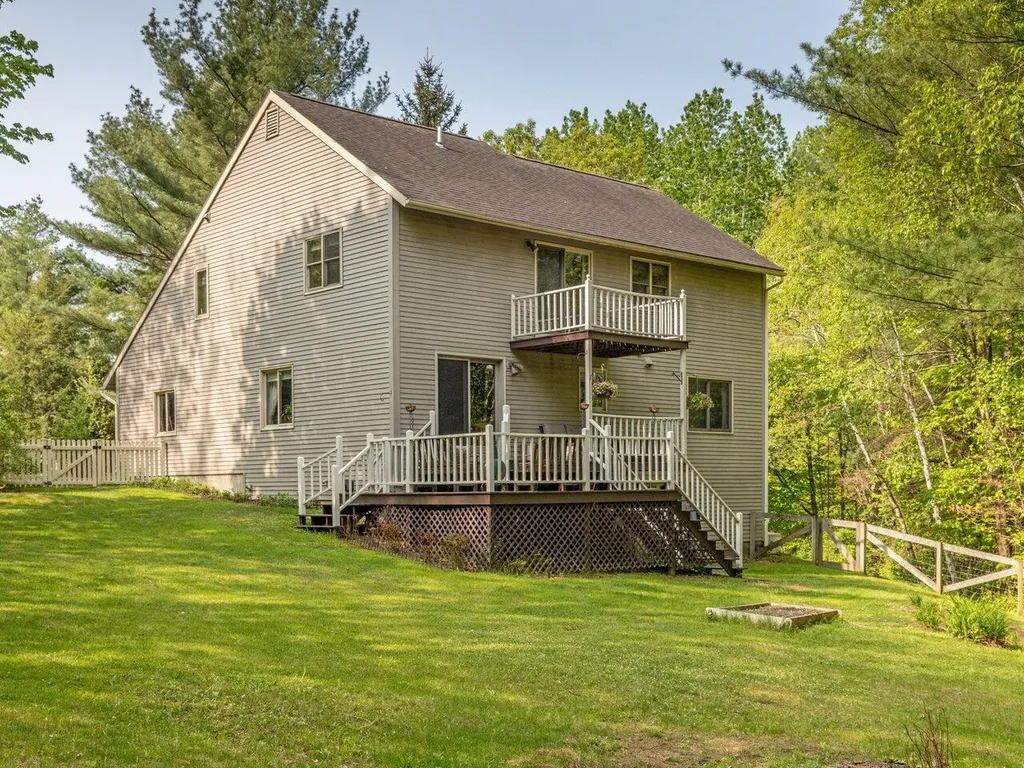 9 Appletree Lane Jericho VT 05465