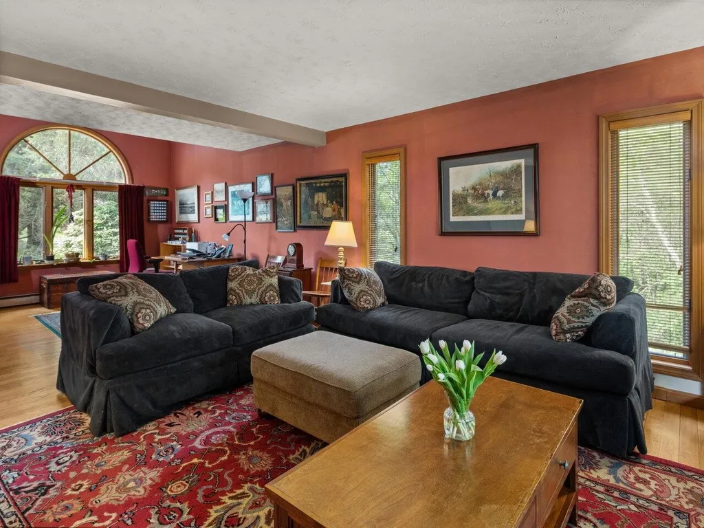 9 Appletree Lane Jericho VT 05465