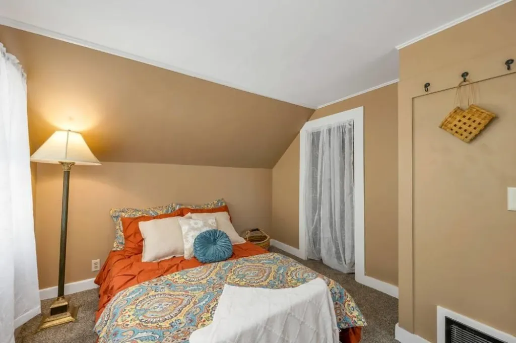 585 Governor Wentworth Highway Wolfeboro NH 03894