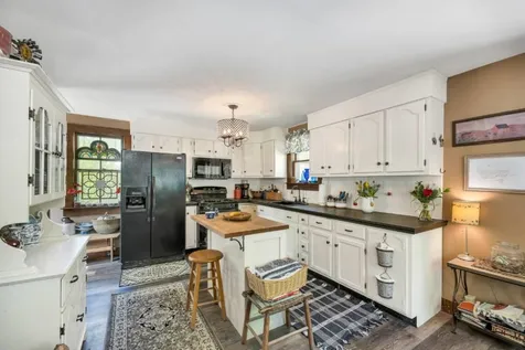 585 Governor Wentworth Highway Wolfeboro NH 03894
