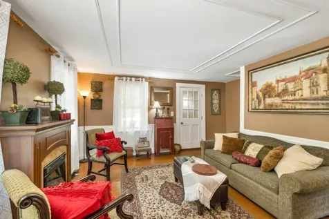 585 Governor Wentworth Highway Wolfeboro NH 03894