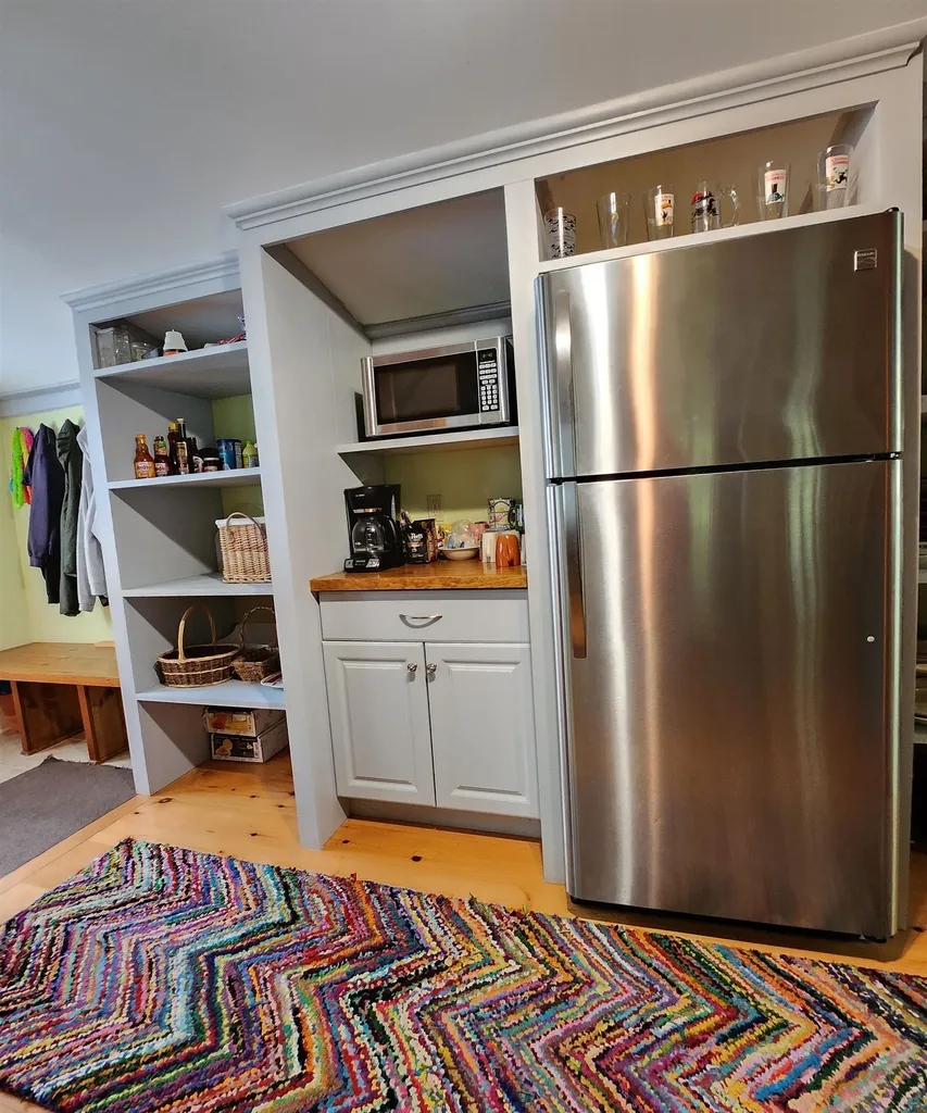 12 Farmington Road Alton NH 03810