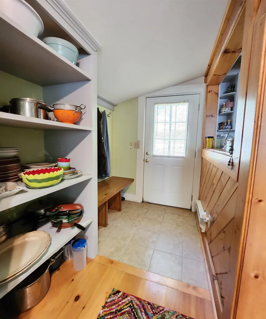12 Farmington Road Alton NH 03810
