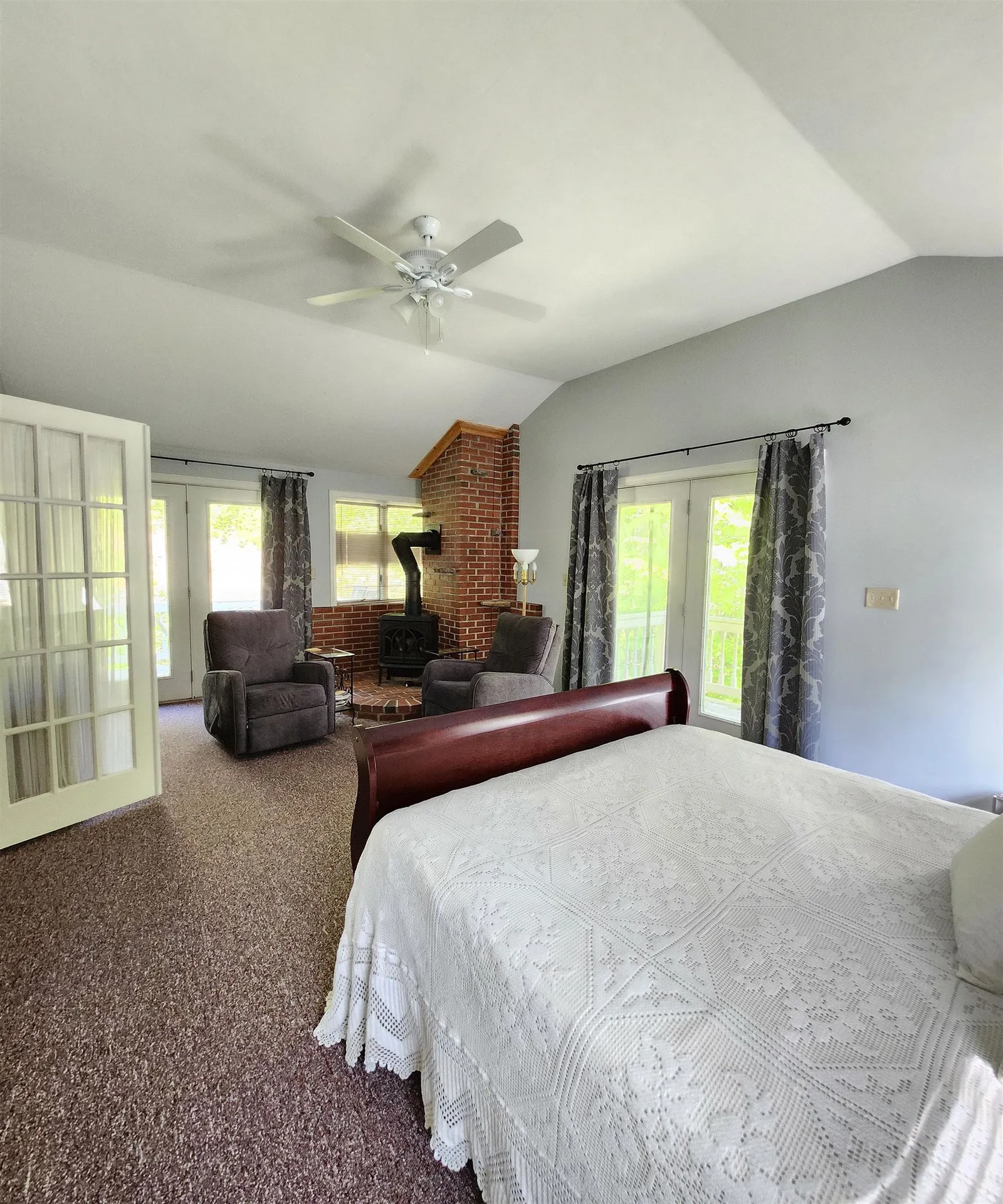12 Farmington Road Alton NH 03810