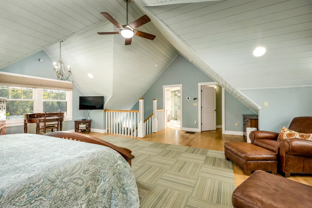 41 Keewaydin Road Center Harbor NH 03226