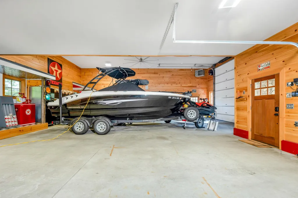 41 Keewaydin Road Center Harbor NH 03226