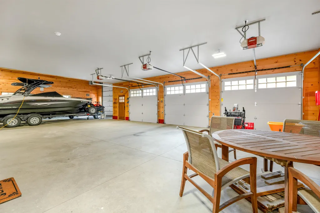 41 Keewaydin Road Center Harbor NH 03226