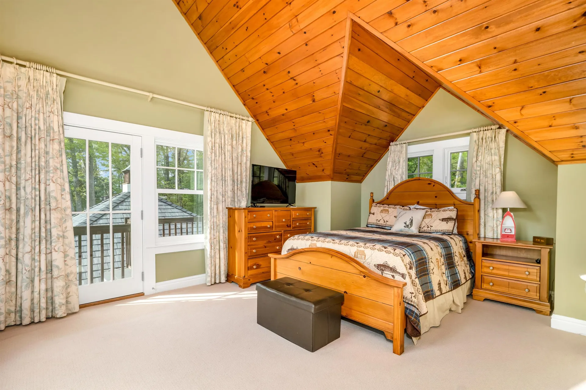 41 Keewaydin Road Center Harbor NH 03226