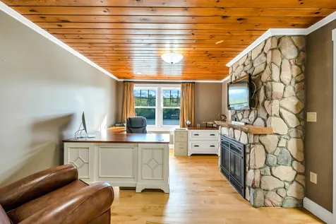 41 Keewaydin Road Center Harbor NH 03226