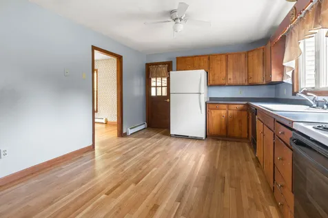 59 Exeter Road North Hampton NH 03862