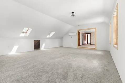59 Exeter Road North Hampton NH 03862