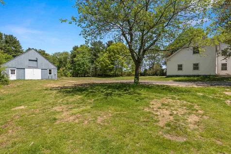 59 Exeter Road North Hampton NH 03862