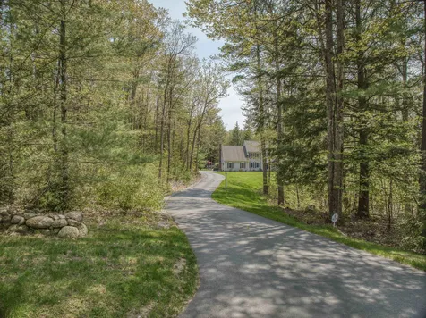 37 Greeley Hill Road Bedford NH 03110