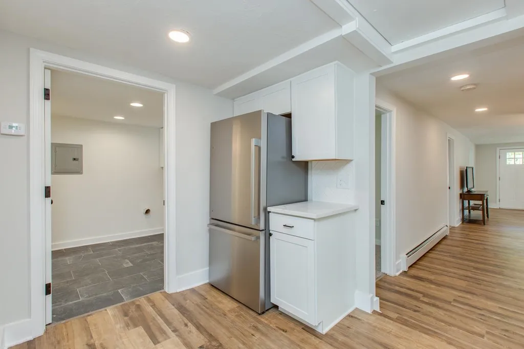 20 Coburn Street Salem NH 03079