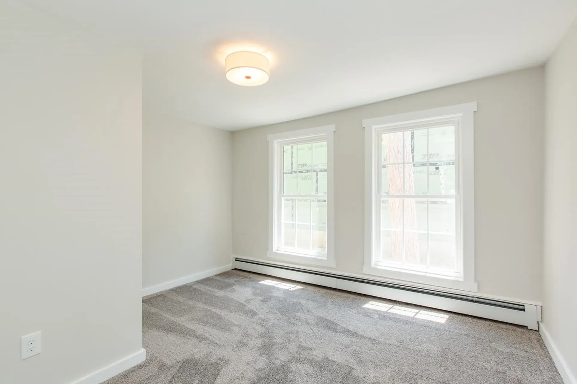 20 Coburn Street Salem NH 03079