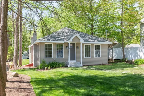 20 Coburn Street Salem NH 03079
