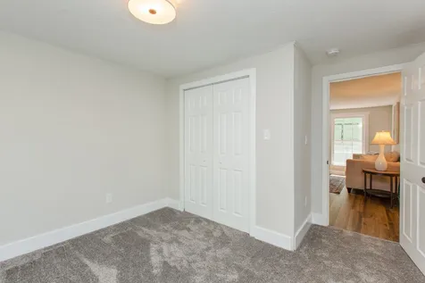 20 Coburn Street Salem NH 03079