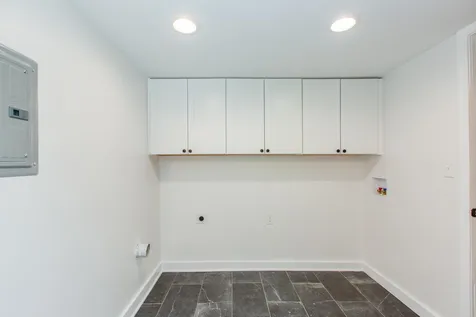 20 Coburn Street Salem NH 03079