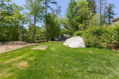 20 Coburn Street Salem NH 03079