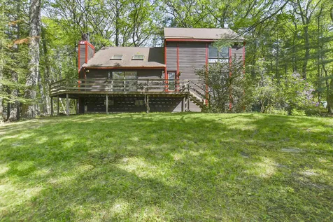 22 Windsor Boulevard Londonderry NH 03053