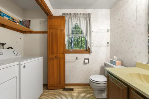 22 Windsor Boulevard Londonderry NH 03053