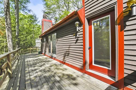 22 Windsor Boulevard Londonderry NH 03053