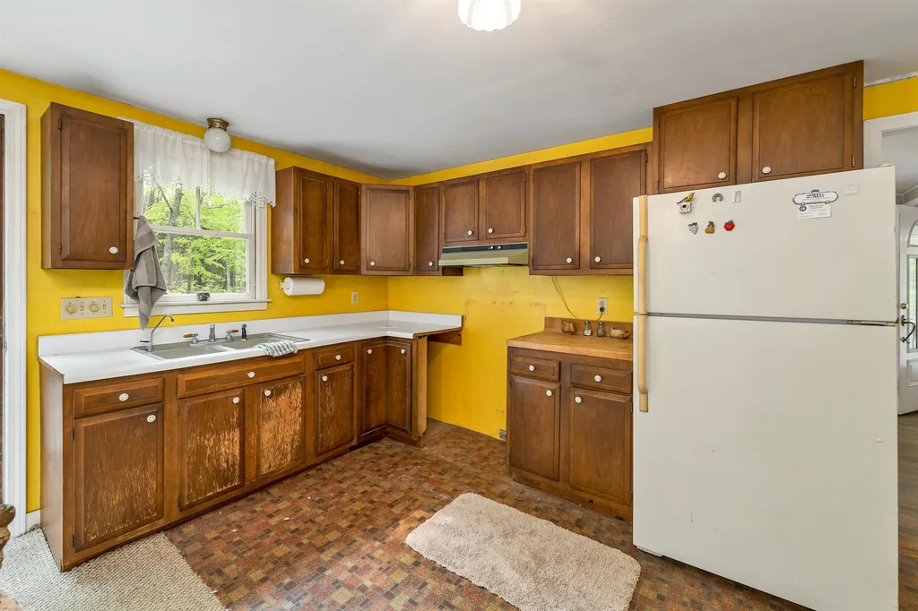227 Durrell Mountain Road Belmont NH 03220