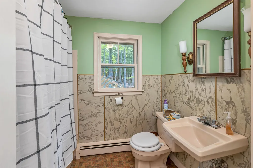 227 Durrell Mountain Road Belmont NH 03220