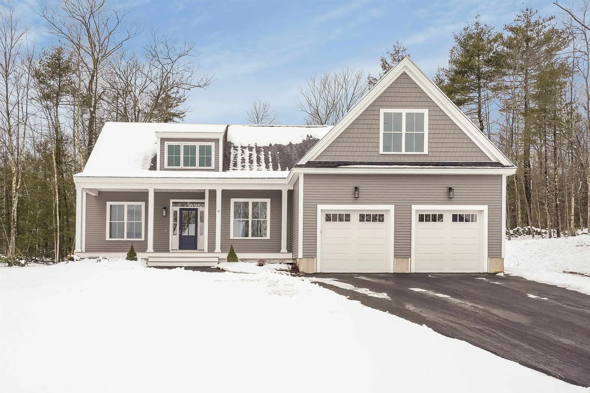 8 Captain Bannon Circle Merrimack NH 03054