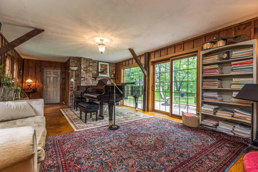 26 Lamprey Road Kensington NH 03833