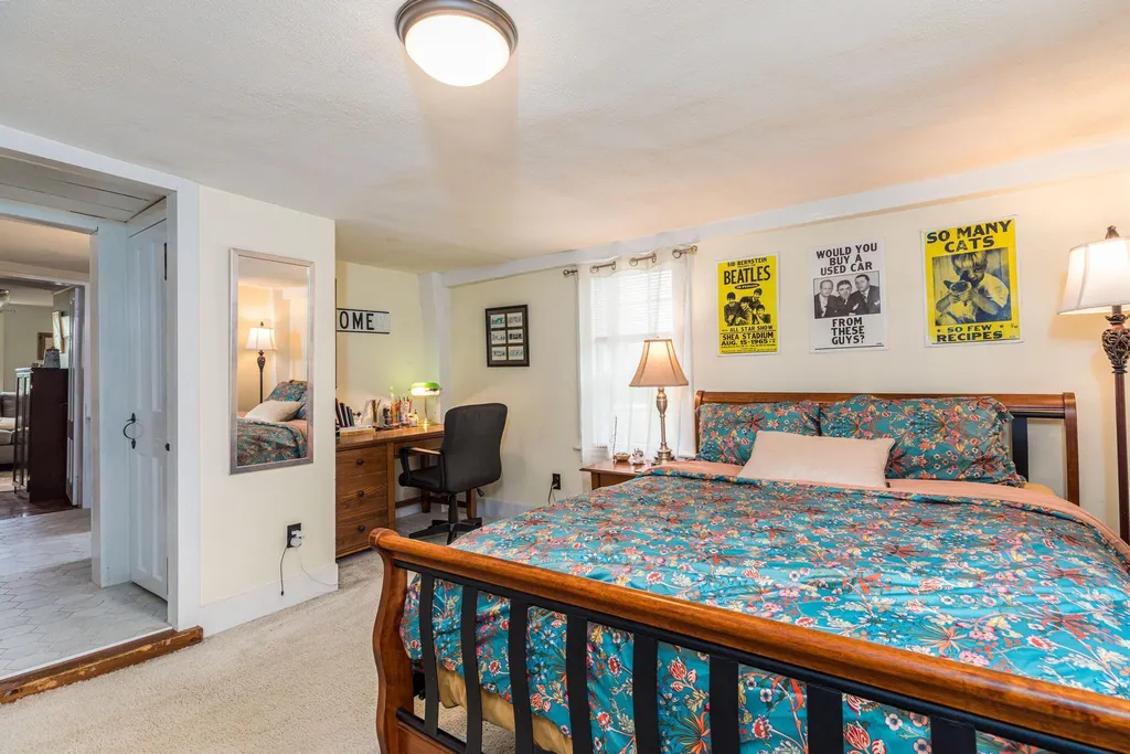 26 Lamprey Road Kensington NH 03833