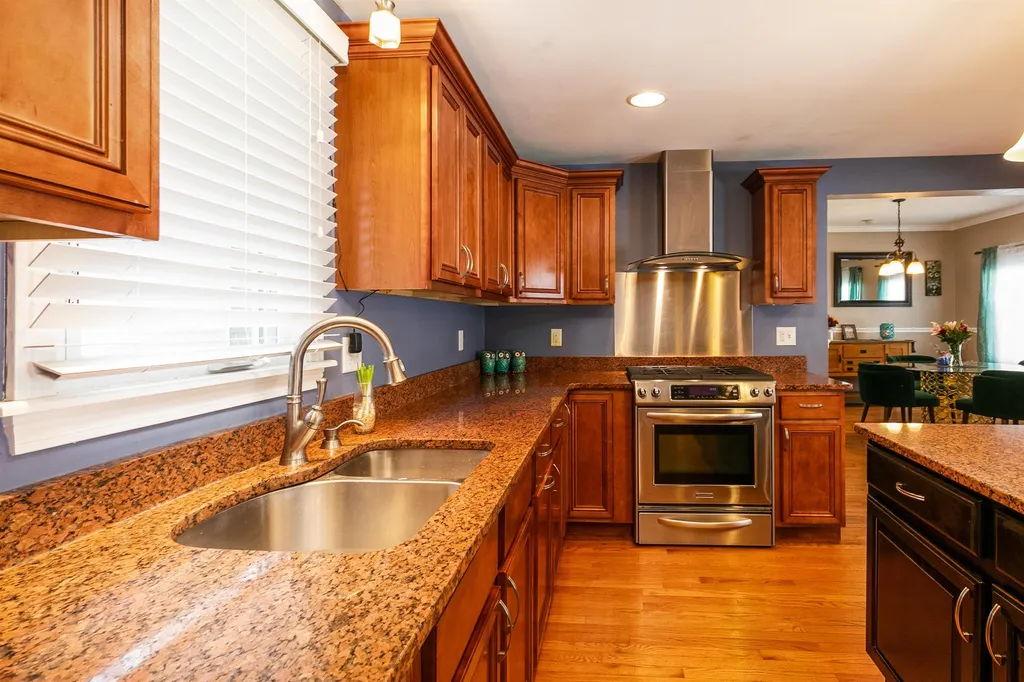 260 Lowell Street Manchester NH 03104