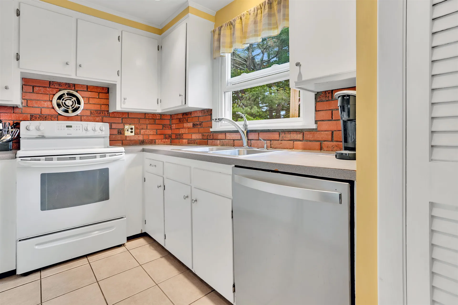 6 Greenfield Drive Somersworth NH 03878