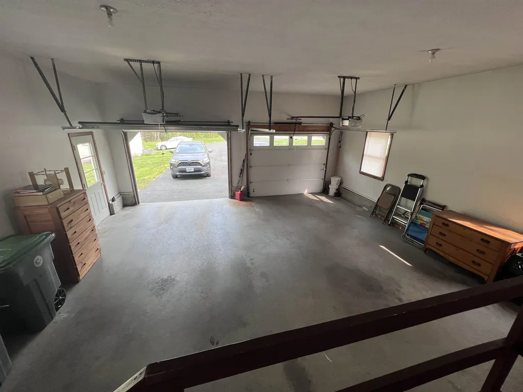 14 Cindy Drive Hooksett NH 03106