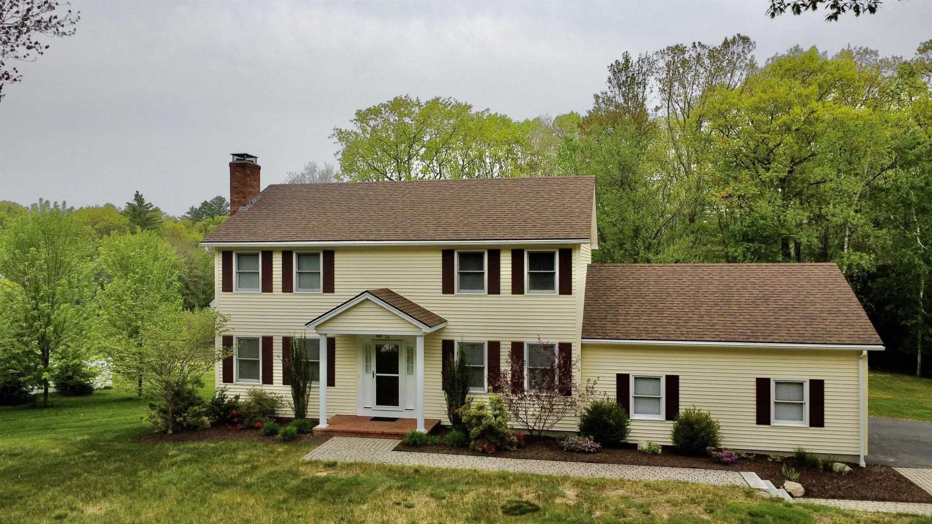 14 Cindy Drive Hooksett NH 03106