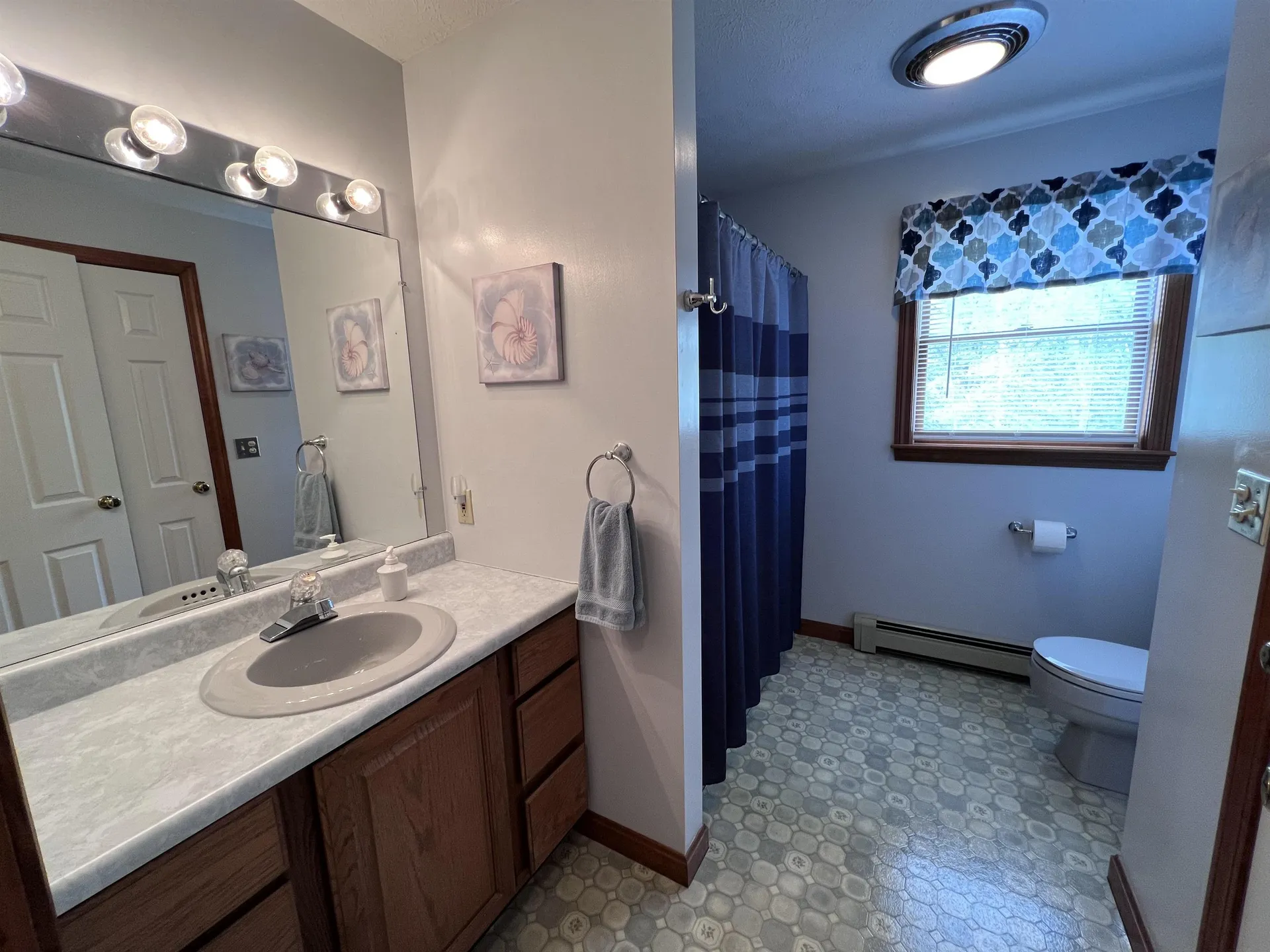 14 Cindy Drive Hooksett NH 03106