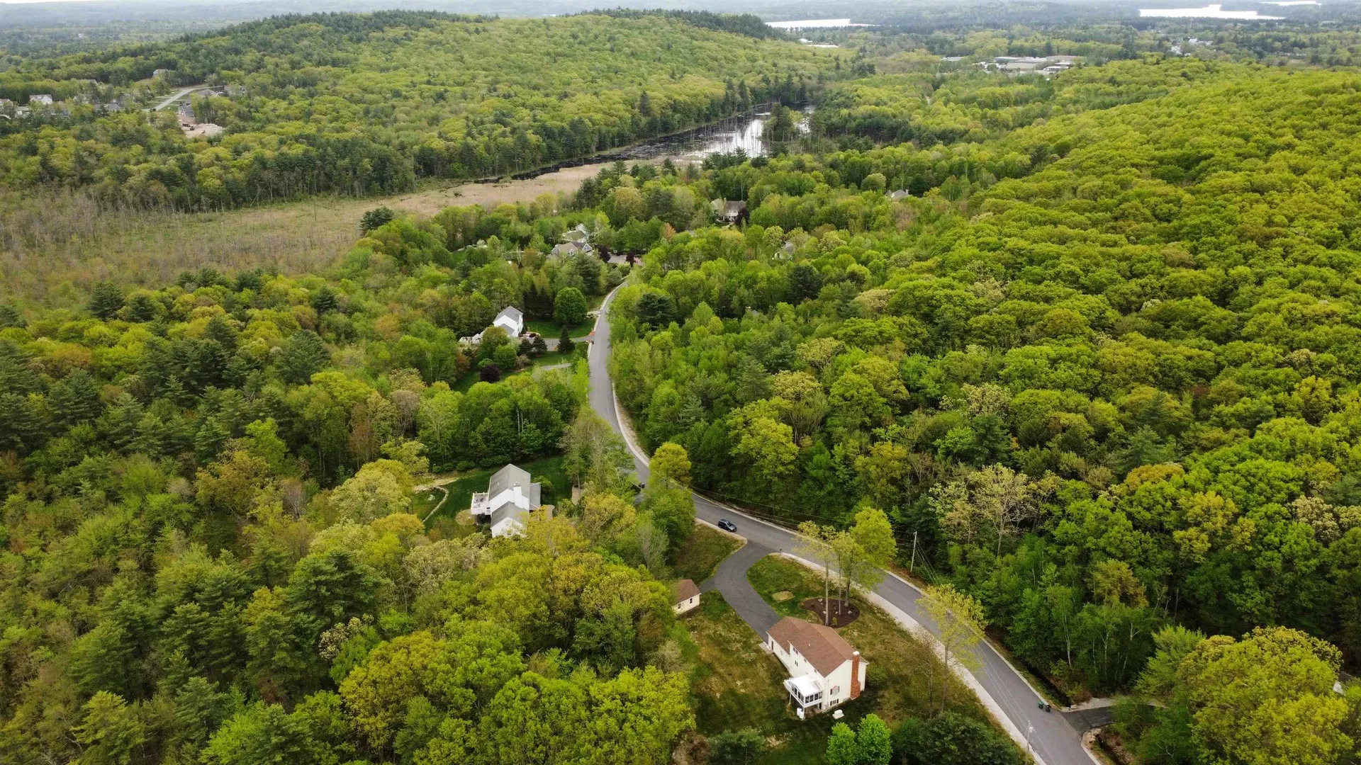 14 Cindy Drive Hooksett NH 03106