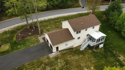 14 Cindy Drive Hooksett NH 03106