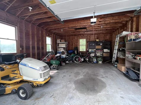 14 Cindy Drive Hooksett NH 03106