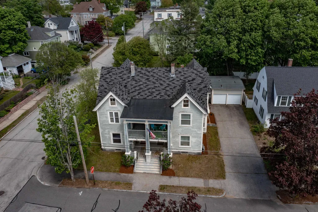 87 N Adams Street Manchester NH 03104
