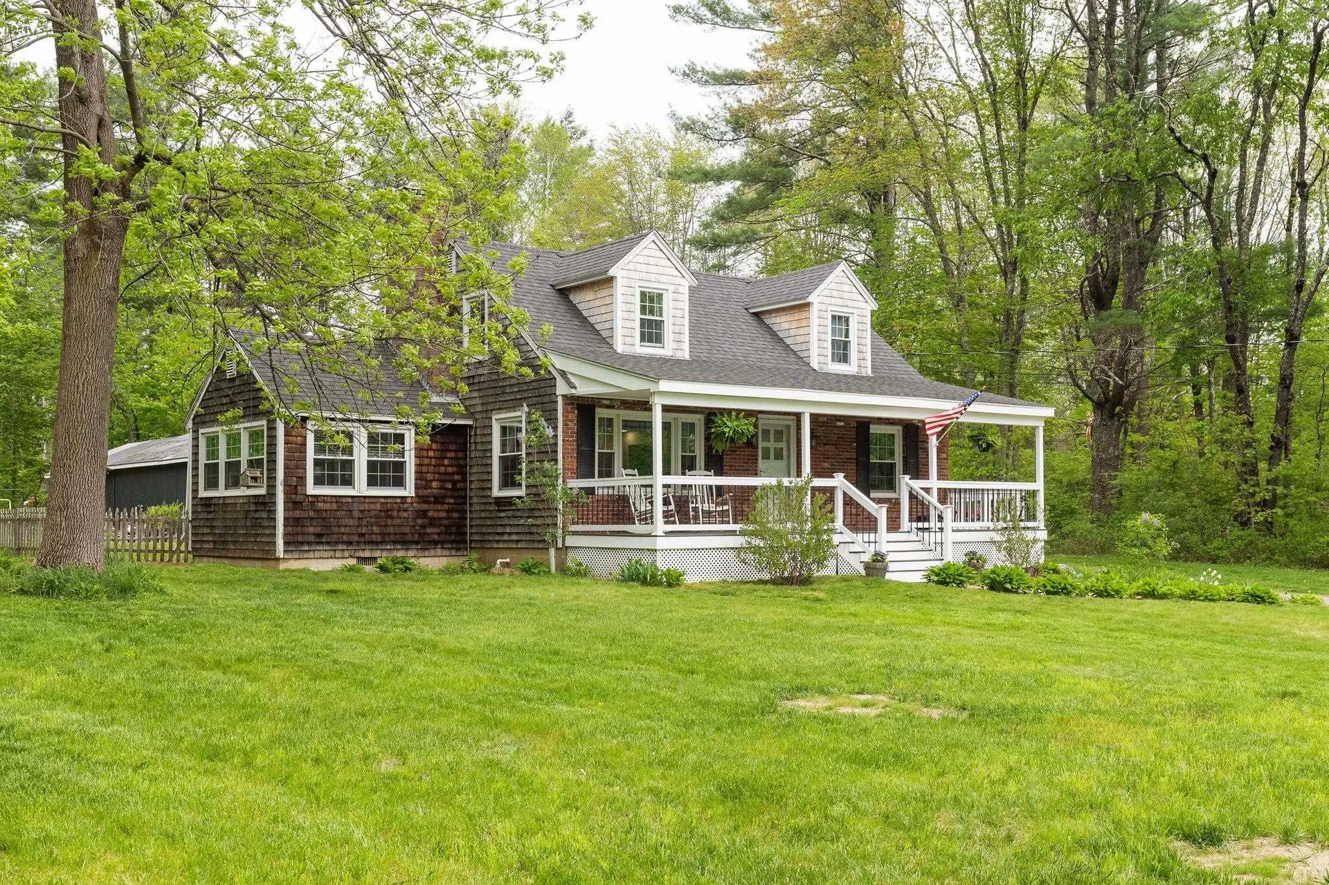 122 Drinkwater Road Kensington NH 03833