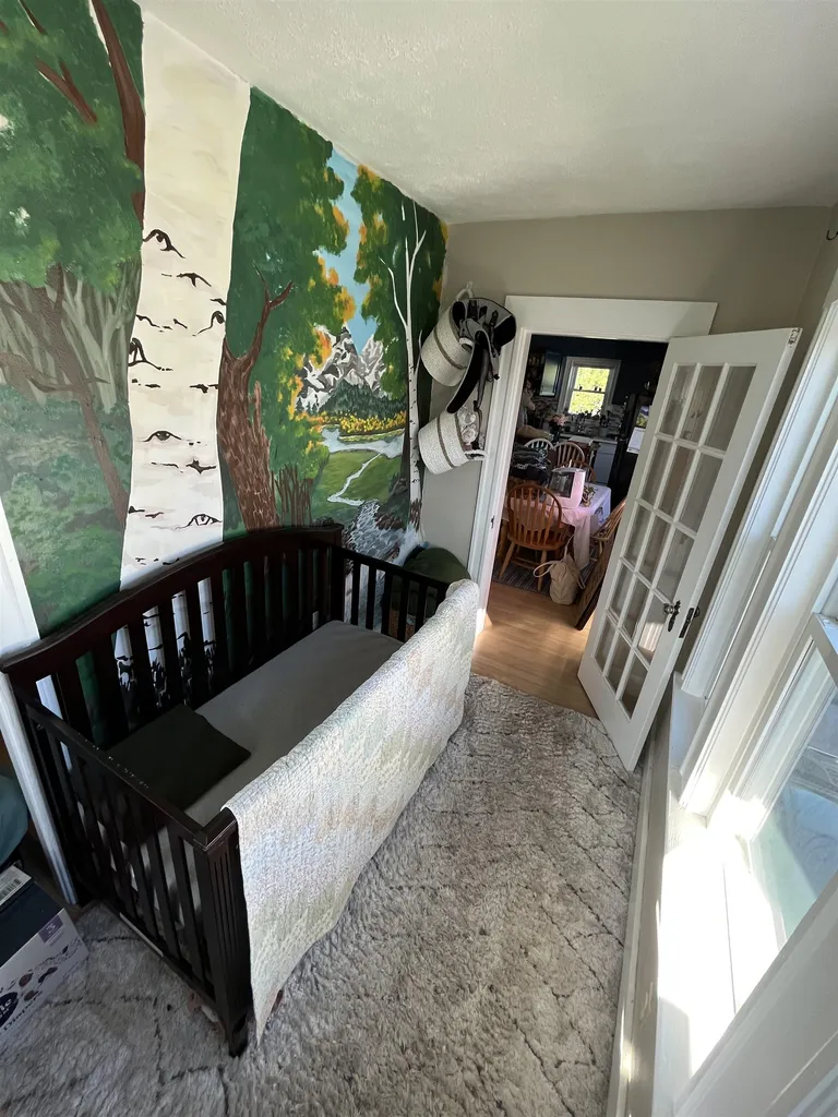 64 Sawyer Street Nashua NH 03060