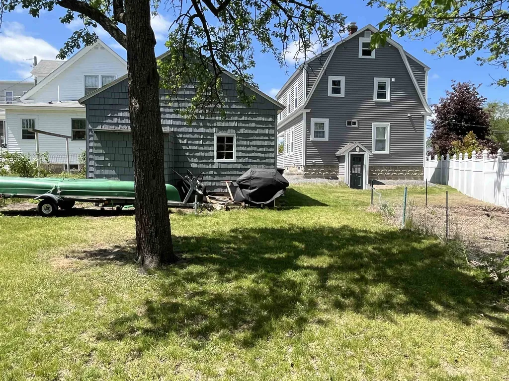 64 Sawyer Street Nashua NH 03060
