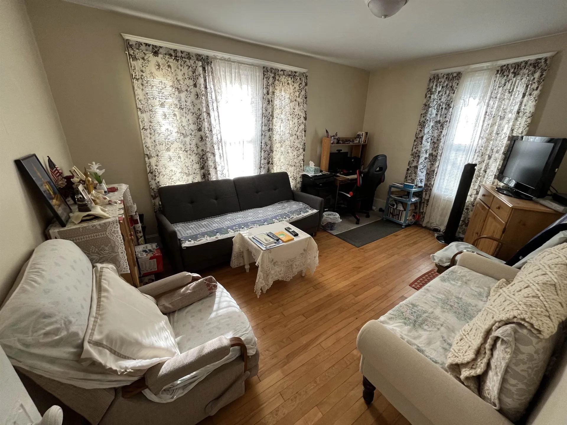 64 Sawyer Street Nashua NH 03060