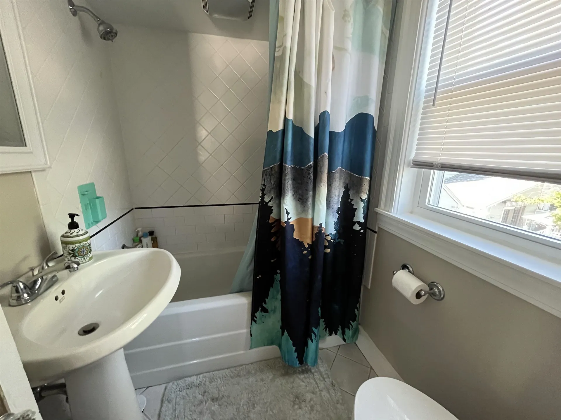 64 Sawyer Street Nashua NH 03060