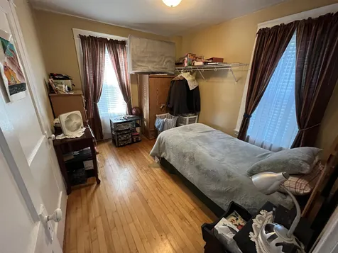 64 Sawyer Street Nashua NH 03060