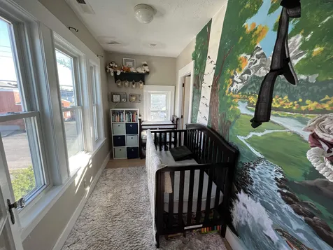 64 Sawyer Street Nashua NH 03060