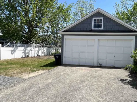 64 Sawyer Street Nashua NH 03060