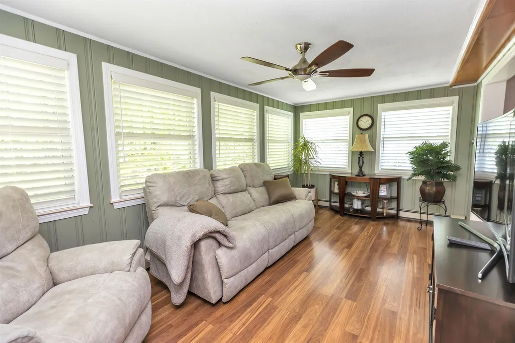 444 Blevens Drive Manchester NH 03104