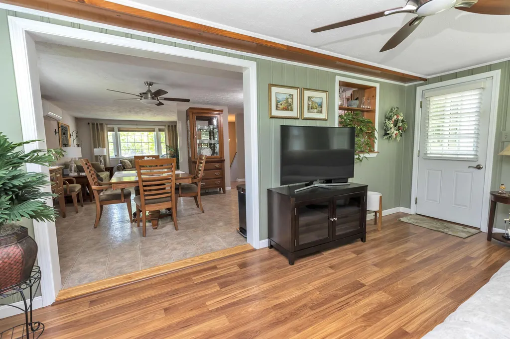 444 Blevens Drive Manchester NH 03104